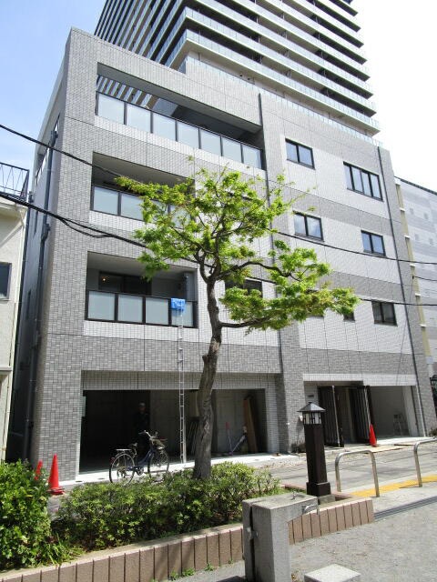 property card img